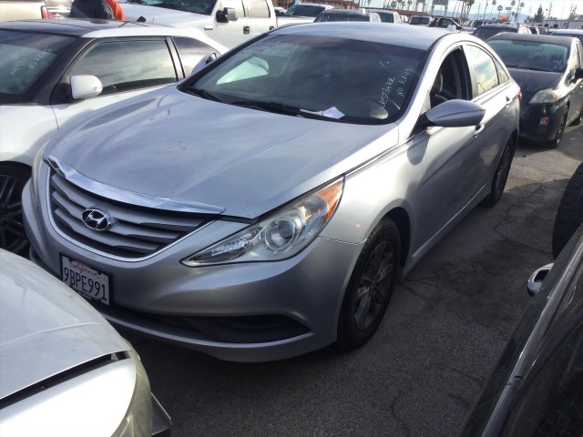 2014 HYUNDAI SONATA GLS