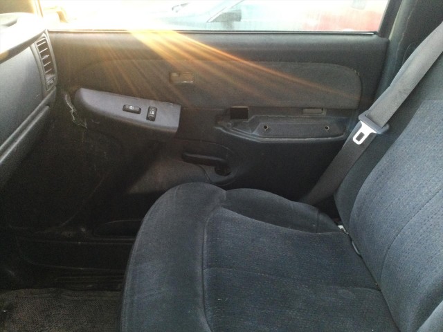 2002 CHEVROLET SILVERADO 2500HD LS EXT. CAB SHORT BED 4WD