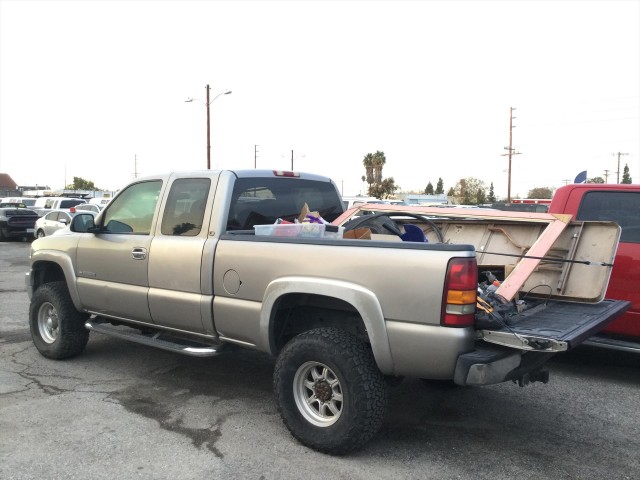 2002 CHEVROLET SILVERADO 2500HD LS EXT. CAB SHORT BED 4WD