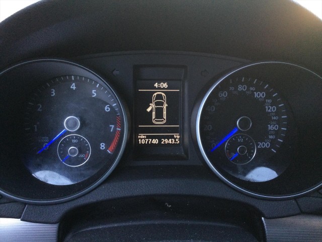 2012 VOLKSWAGEN GOLF R 4 DOOR