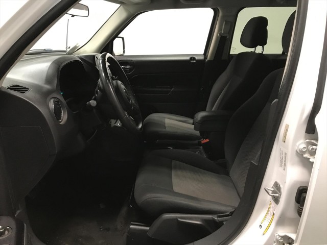 2013 JEEP PATRIOT LATITUDE 2WD