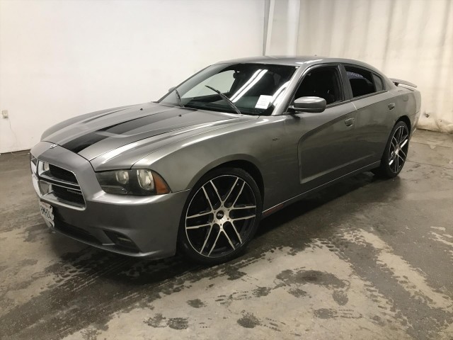 2012 DODGE CHARGER SE