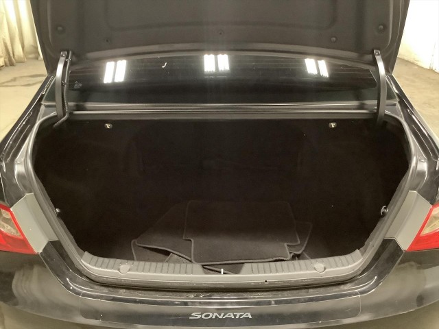 2012 HYUNDAI SONATA GLS AUTO