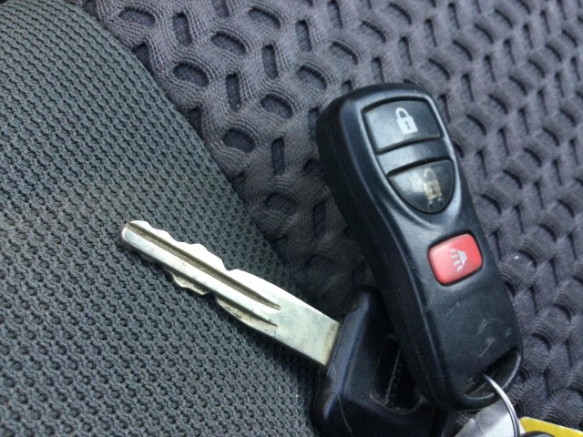 2010 NISSAN FRONTIER SE V6 KING CAB 2WD