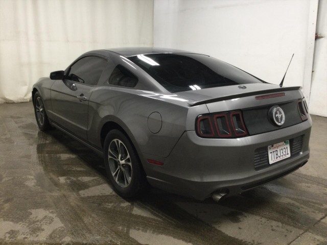 2014 FORD MUSTANG V6 COUPE