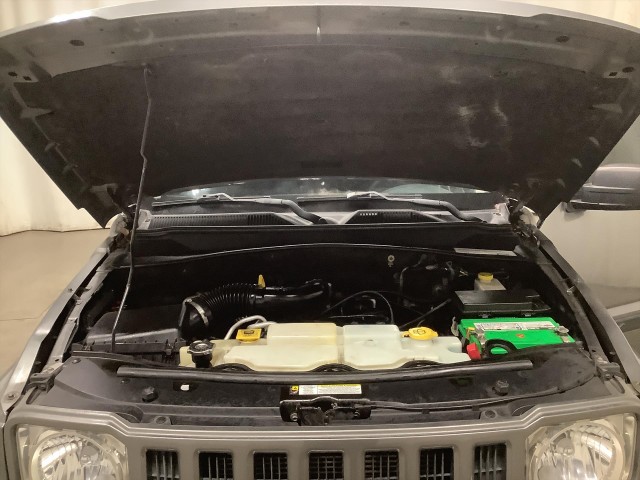 2012 JEEP LIBERTY SPORT 2WD