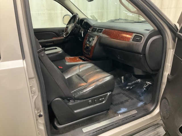 2008 CHEVROLET TAHOE LTZ 2WD