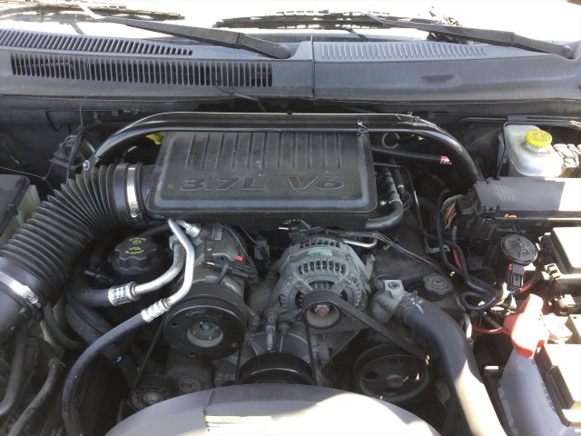 2006 JEEP GRAND CHEROKEE LAREDO 4WD