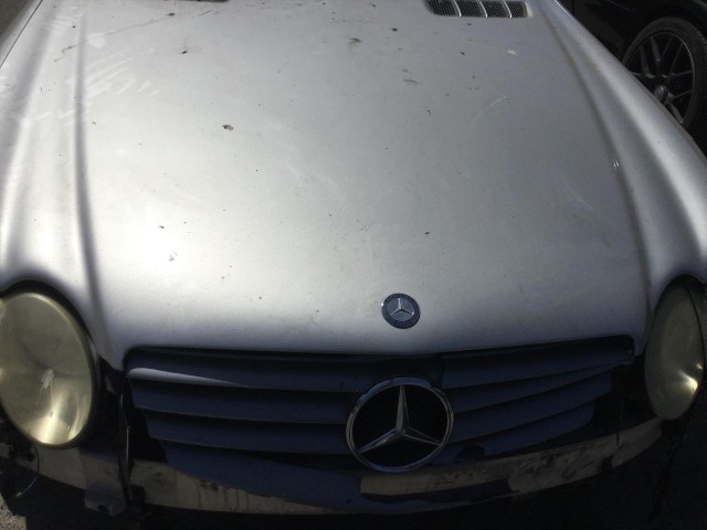 2004 MERCEDES-BENZ SL-CLASS SL500