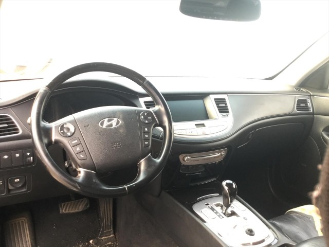 2012 HYUNDAI GENESIS 4.6L