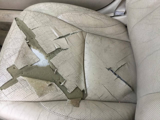 2010 LEXUS ES 350 SEDAN