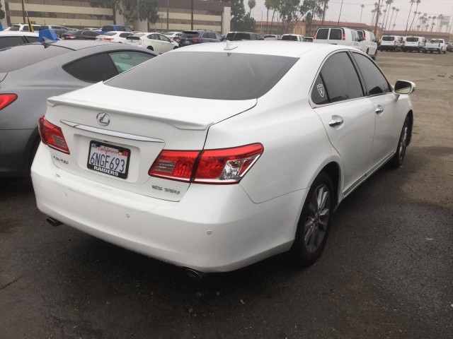 2010 LEXUS ES 350 SEDAN
