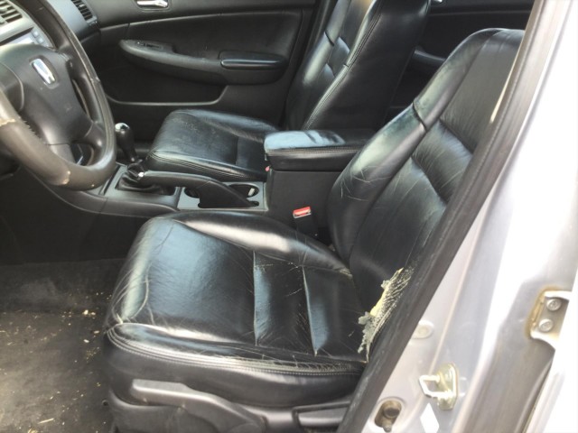 2004 HONDA ACCORD LX SEDAN