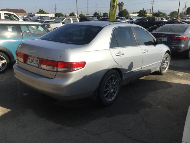 2004 HONDA ACCORD LX SEDAN