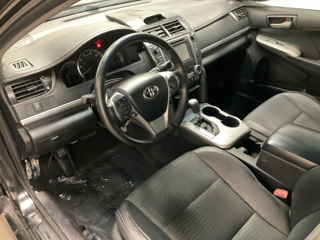 2013 TOYOTA CAMRY SE