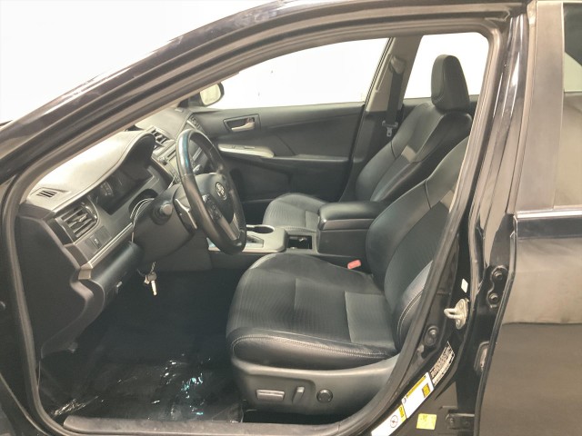 2013 TOYOTA CAMRY SE