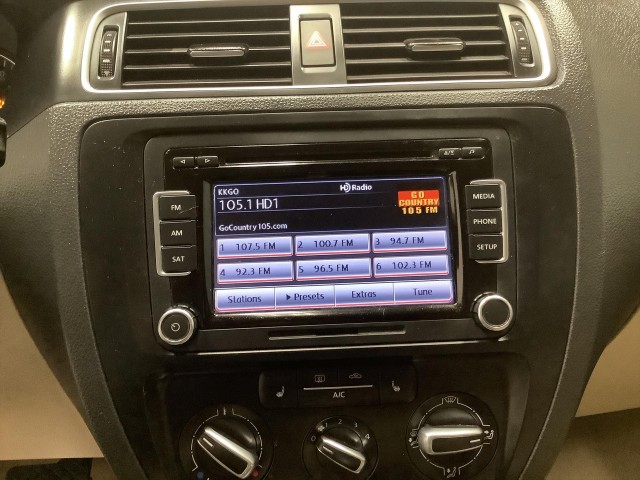 2014 VOLKSWAGEN JETTA SE