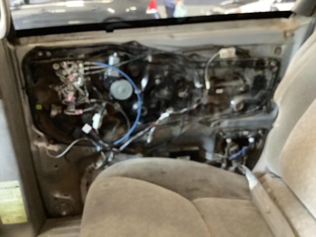 2004 TOYOTA SIENNA LE - 7 PASSENGER