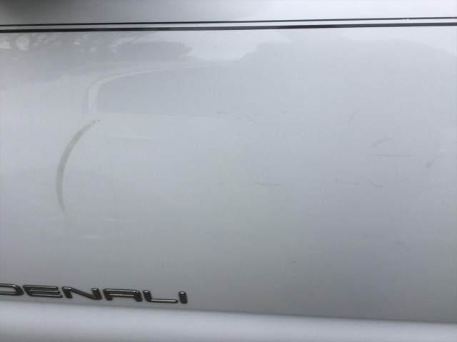 2004 GMC YUKON DENALI UNKNOWN