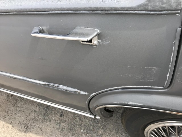1988 CADILLAC FLEETWOOD SEDAN