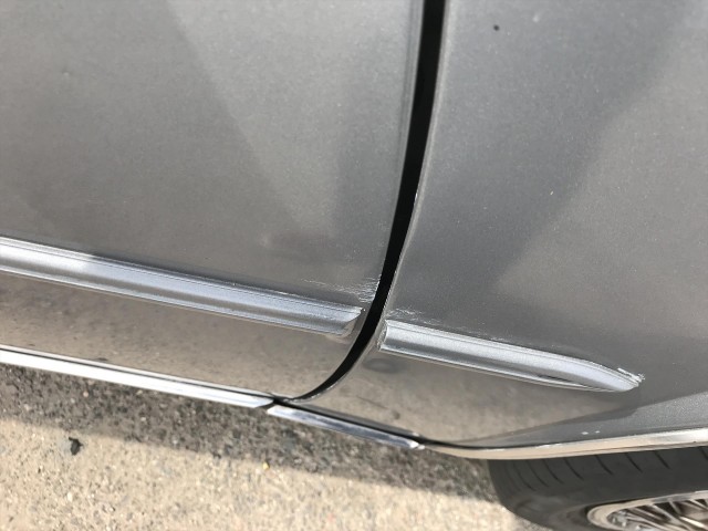 1988 CADILLAC FLEETWOOD SEDAN