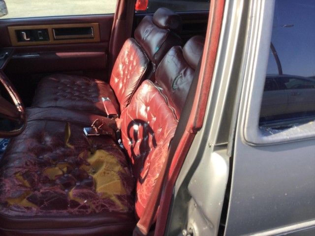 1988 CADILLAC FLEETWOOD SEDAN