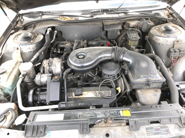 1988 CADILLAC FLEETWOOD SEDAN