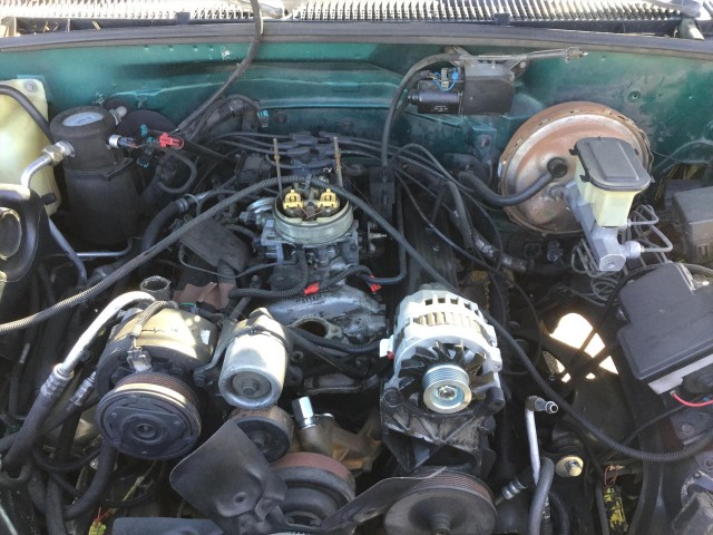 1995 GMC SUBURBAN 1500 2WD